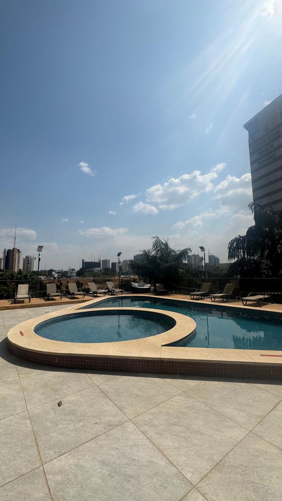 Jk Apart Hotel - Kubitschek Brasilia Exterior photo